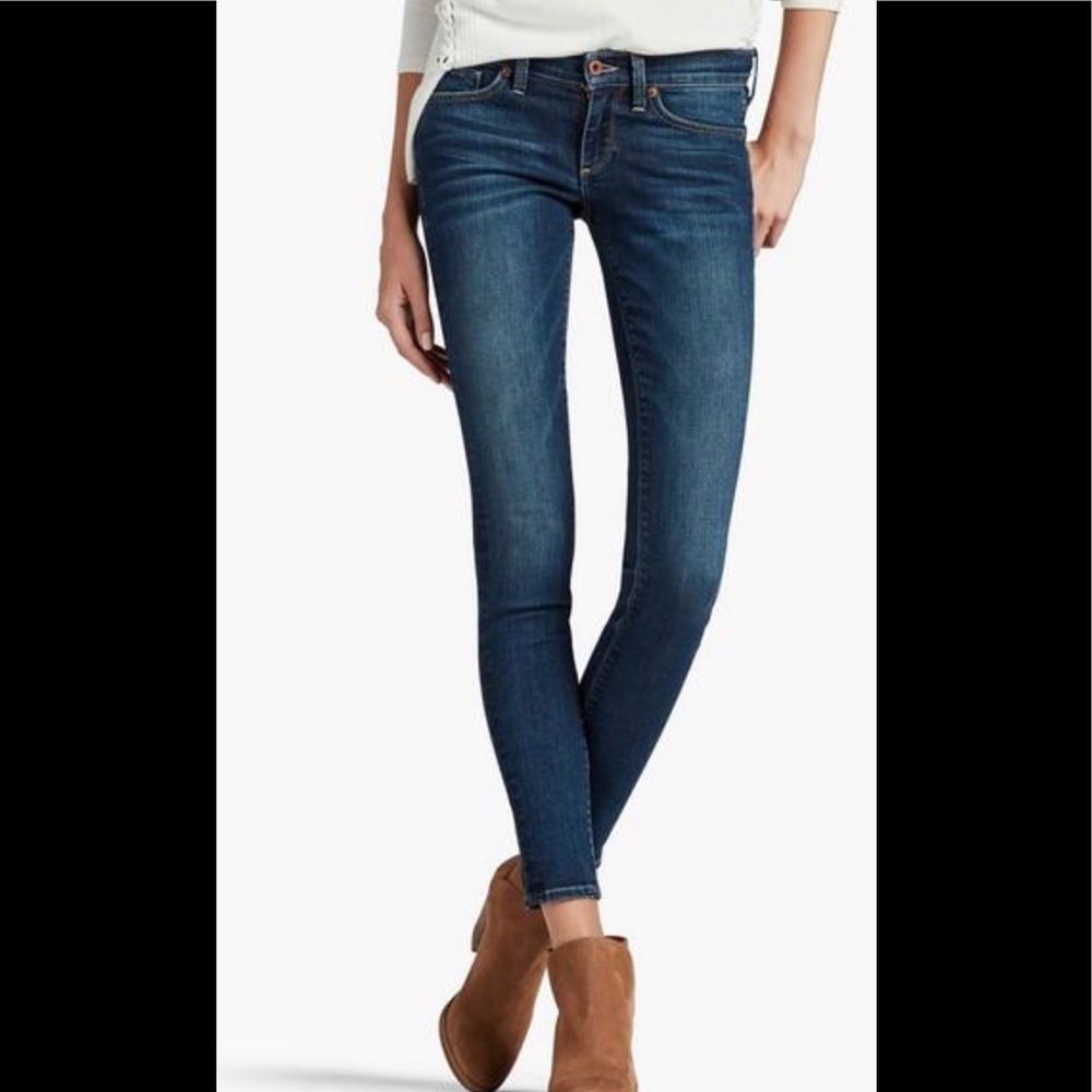 Lucky Brand Jeans- Charlie Skinny